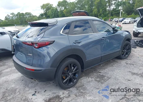 2022 Mazda Cx-30 Carbon Edition z USA, uszkodzony, nr VIN 3MVDMBCL9NM435190